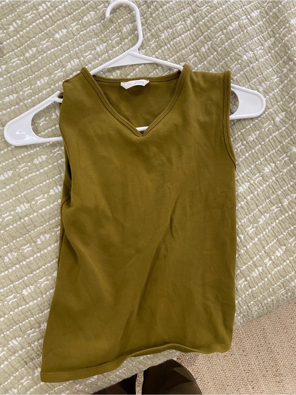 Zara Olive Green V-Neck Sleeveless Tank
